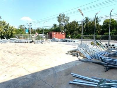 ឃ្លាំង សំរាប់លក់ ទំហំដី 663 ម៉ែត្រការ៉េ