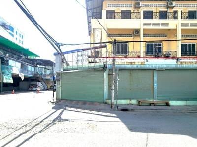 $3,000 CommercialShophouse