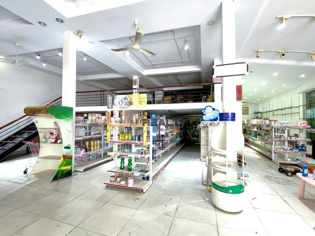 CommercialShophouse出租，位于, 万景岗3分区（BKK3), 波哥堪, 金边