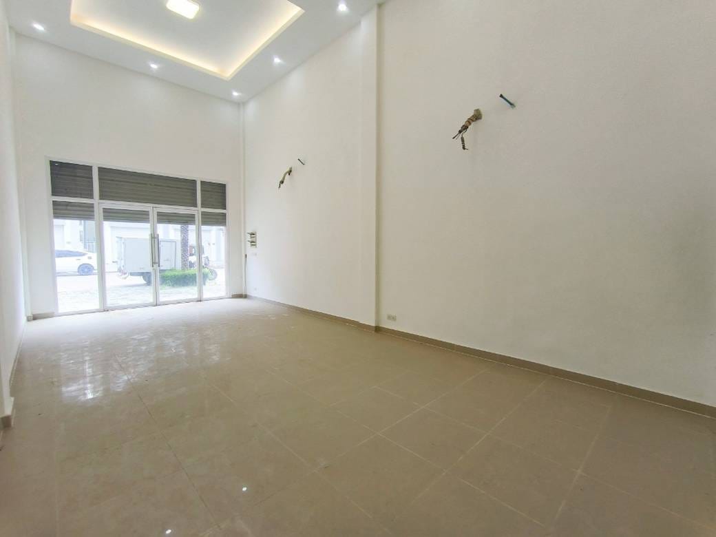 Preaek Ta Sek Shophouse Na prodej in Preaek Ta Sek