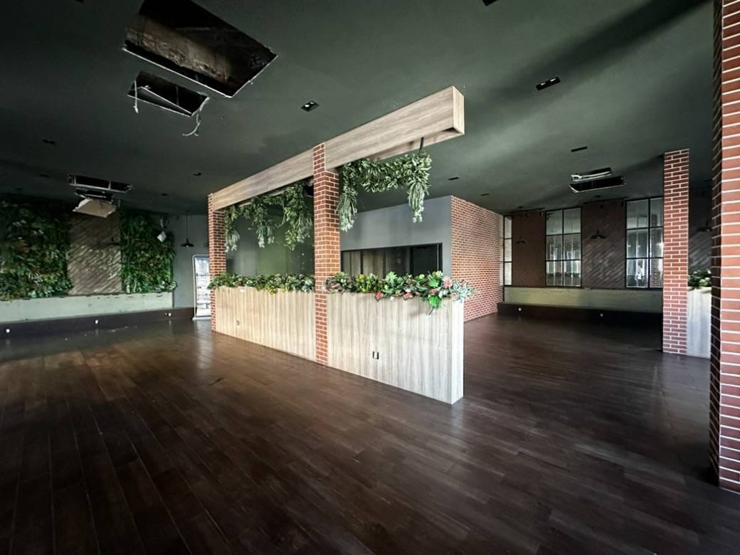 อาคาร สำหรับเช่า ใน Toul Kork $5,000