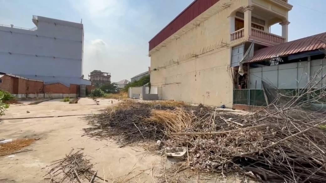 Kakab 1 Lot For Rent in Kakab 1