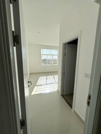 Chroy Changvar店屋出售，位于Bak KaengChroy Changvar，价格$148,000