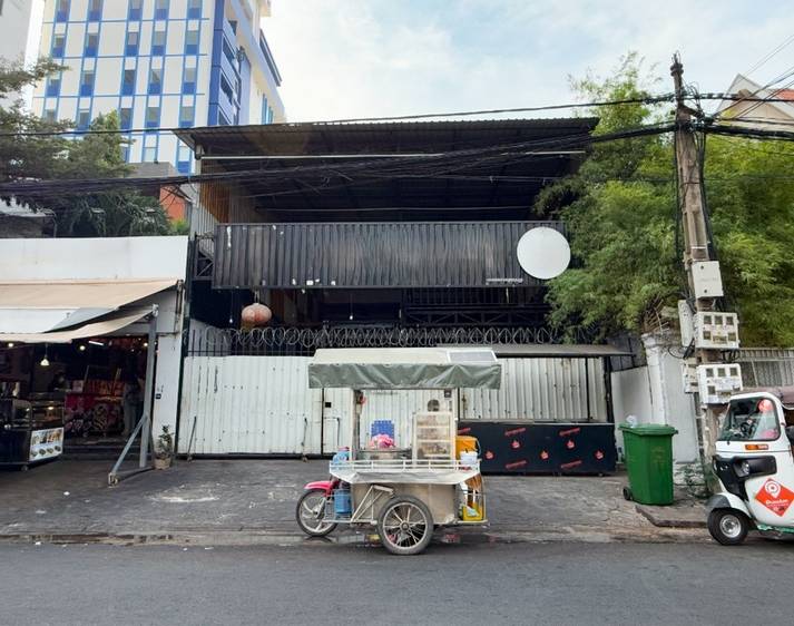 CommercialShophouse À louer à Boeng Reang, Daun Penh, Phnom Penh