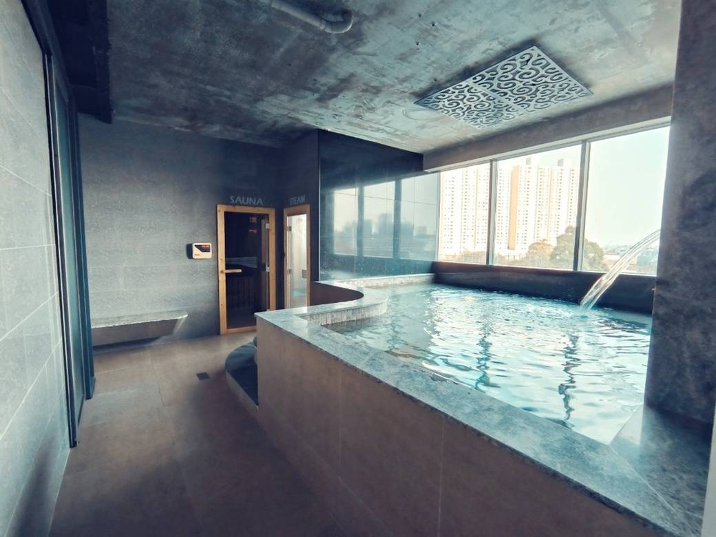 The Penthouse Residence | Tonle Bassac Tonle Bassac에 있는 원룸 임대