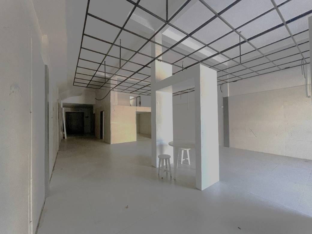 Shophouse For Rent in Chamkarmon $2,000