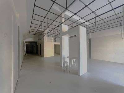 Shophouse For Rent in Chamkarmon $2,000