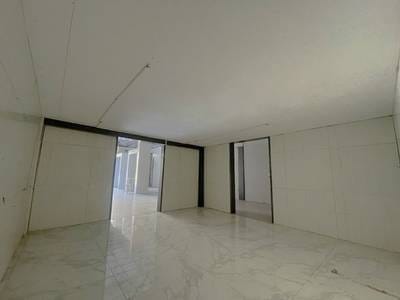 $2,000 Shophouse