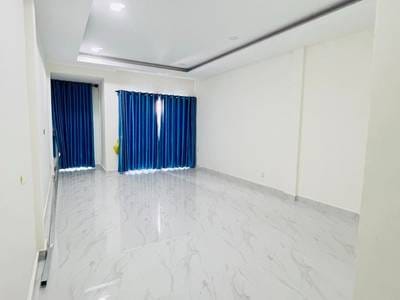 Chbar Ampov联排住宅出售，价格$125,000