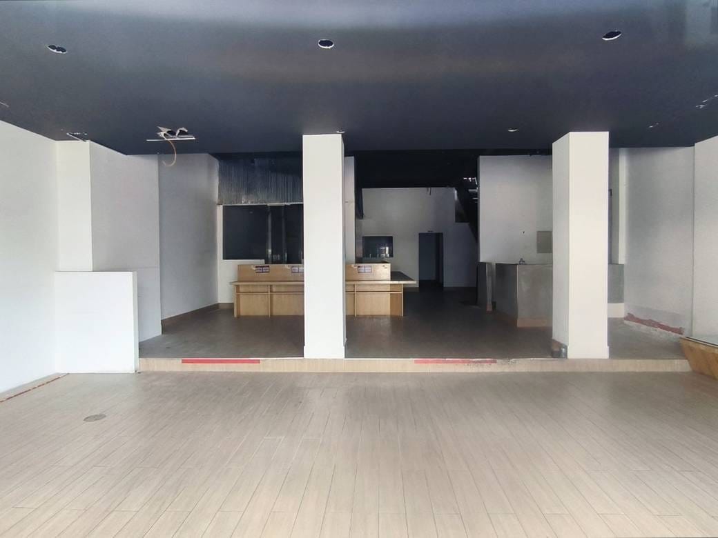 Boeng Keng KangCommercialShophouse出租，价格$3,500