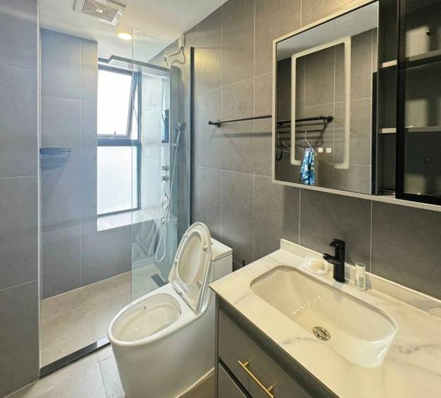 Agile Sky Residence | 2 Bedrooms Condo K pronájmu