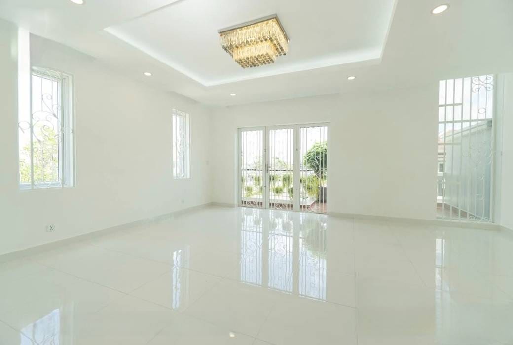 Chroy Changvar双子别墅出售，价格$238,000
