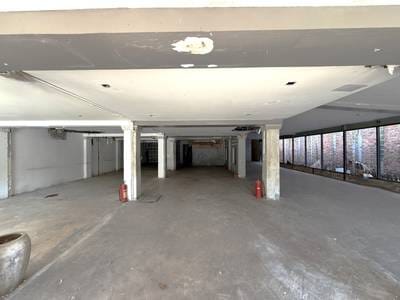 600 sqm Land Size Shophouse K pronájmu