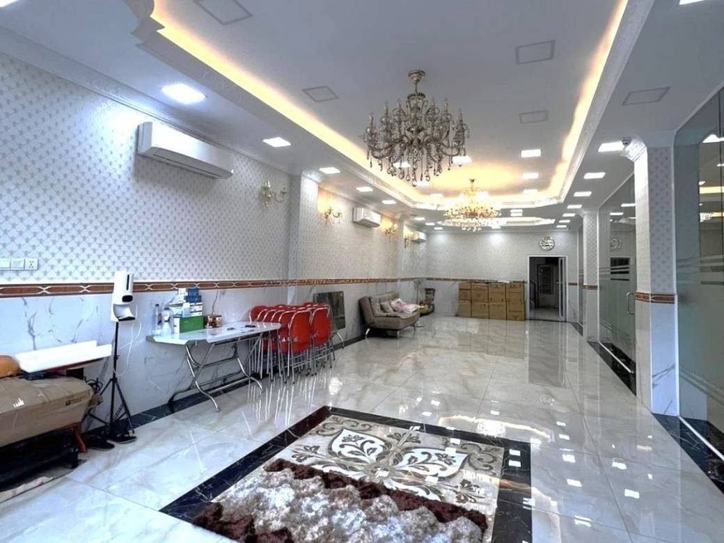 $1,720,000 Shophouse