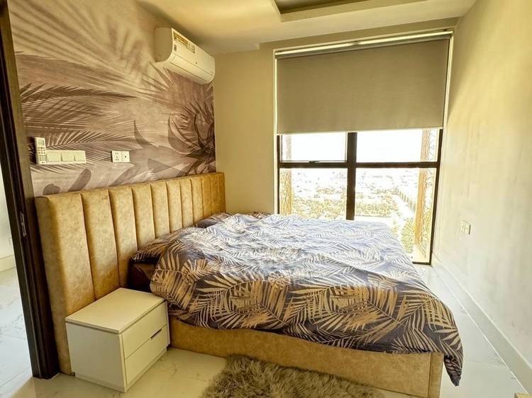 Condo 1-Bedroom for Sale I Okide the royal condominiums