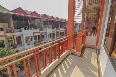 $300 Flat House