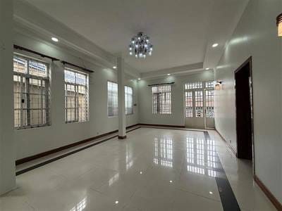 $1,200 Shophouse