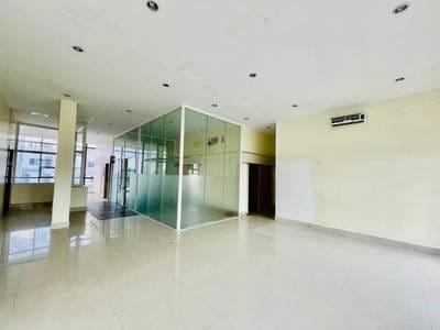 อาคาร สำหรับเช่า ใน Toul Kork $6,000
