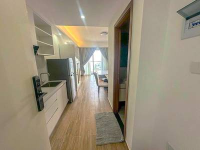 Studio Type តម្លៃ $400