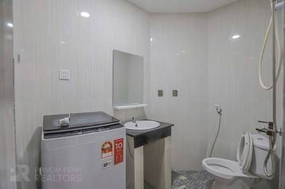 Apartment For Rent in Wat Phnom, Daun Penh, Phnom Penh