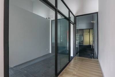 Srah Chak Offices For Rent in Srah Chak