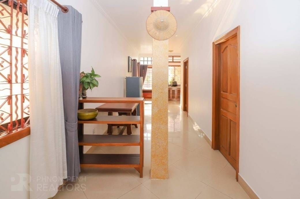 120 sqm Land Size Flat House K pronájmu