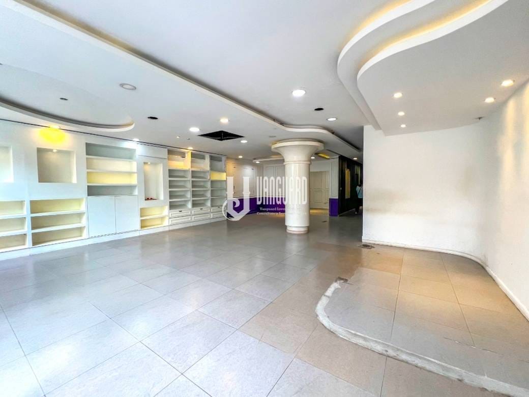 ផ្ទះ តម្លៃ $2,500