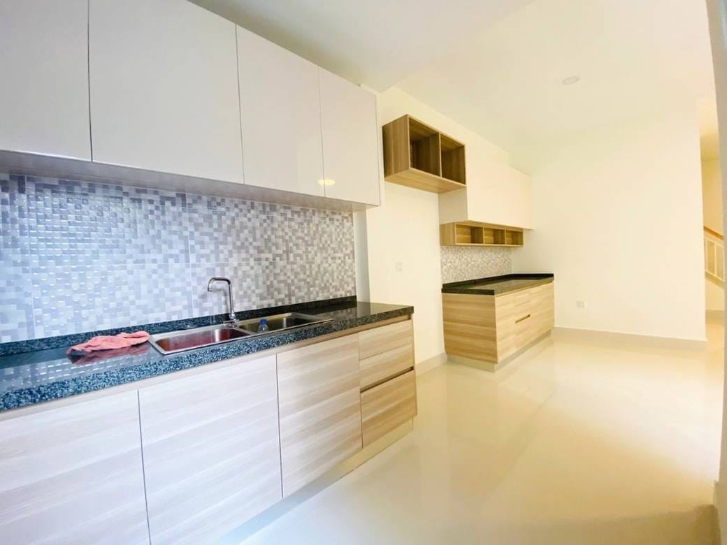 Borey Peng Huoth: The Star Mera Garden | Řadový dům Na prodej in Dangkao $205,000