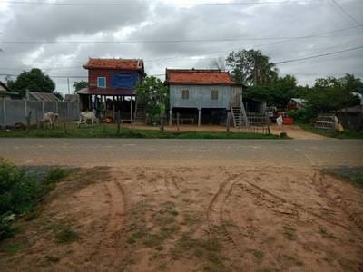 ที่ดิน สำหรับขาย ใน เจรยเลือะ, ปุนเยียลือ, กันดาล