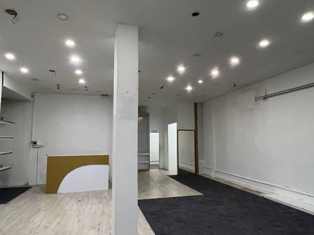 CommercialShophouse出租，位于万景岗3分区（BKK3), 波哥堪, 金边