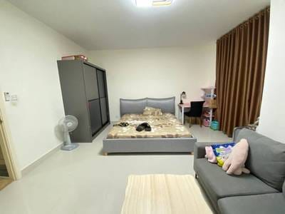 $2,500 Vila
