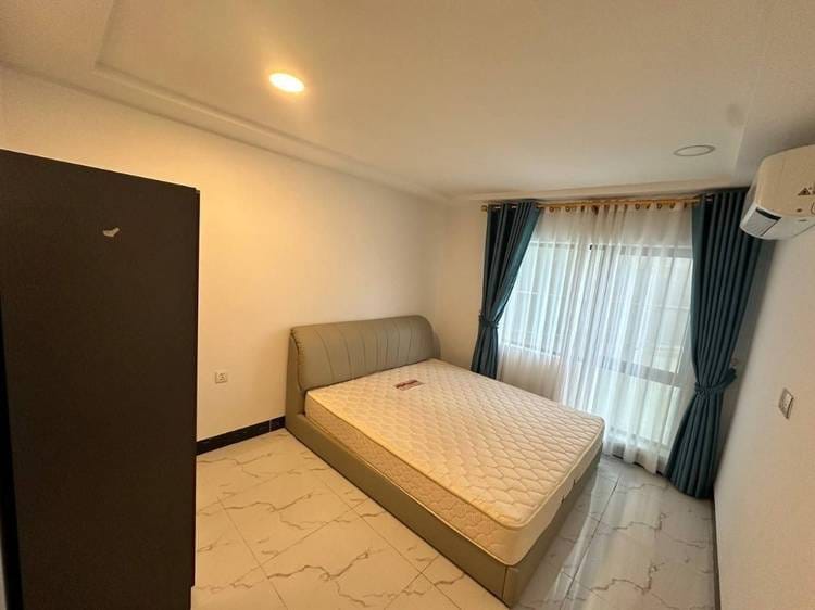 Ou Ruessei 3, 7 Makara, Phnom Penh에 있는 콘도 임대