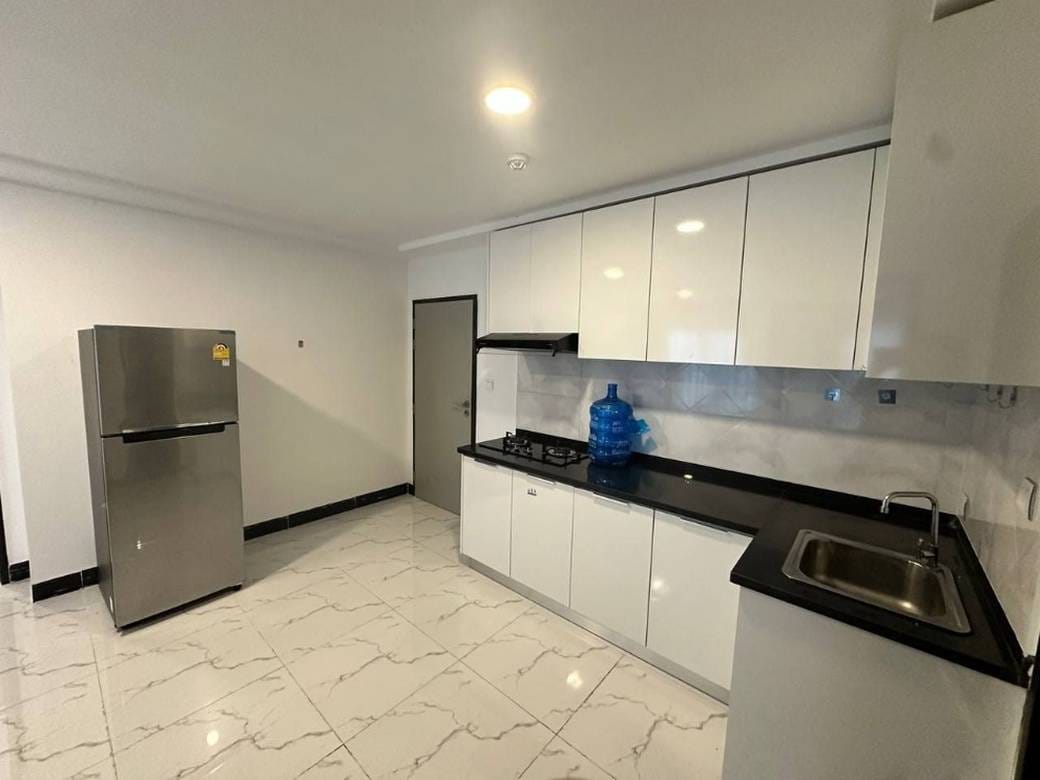 67 sqm Land Size Condo For Rent