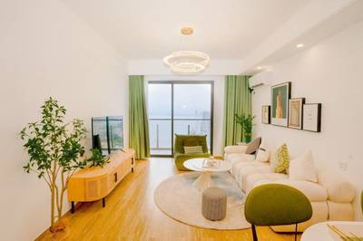 $1,000 Condo