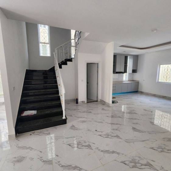Villa À louer de 87.5 m² habitables à Chroy Changvar