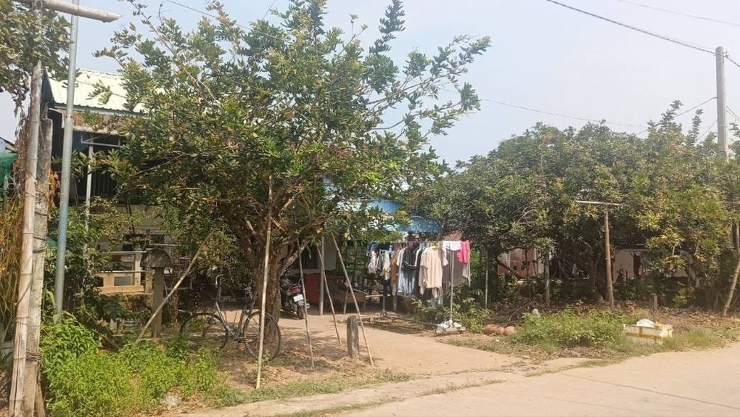 House and lot For Sale with 2 Parking Space