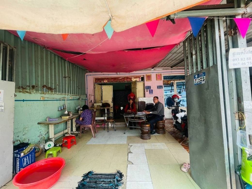 121平方米土地面积的House and lot出售