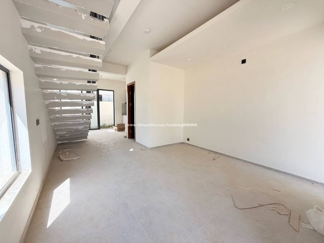 House and lot Na prodej with 1 Parking Space