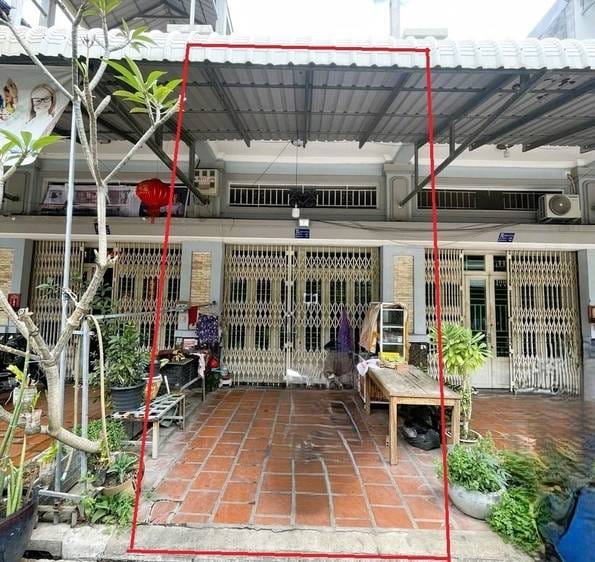 แฟลตเฮ้าส์ สำหรับขาย ใน Chaom Chau 3, Por Sen Chey, Phnom Penh