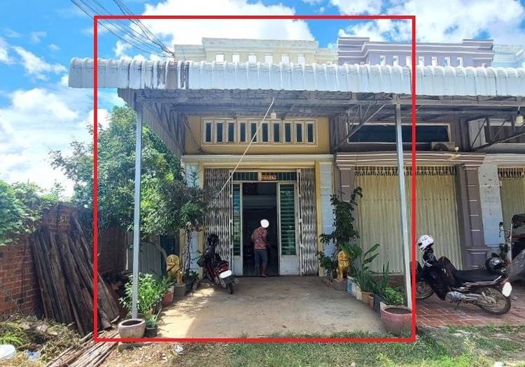 Flat House Na sprzedaż w Ou Char, Battambang