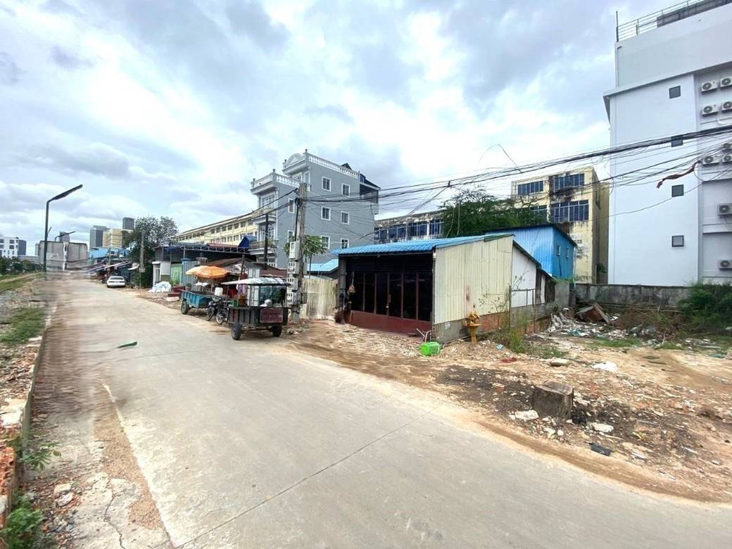 135 sqm Land Size House and lot Na prodej