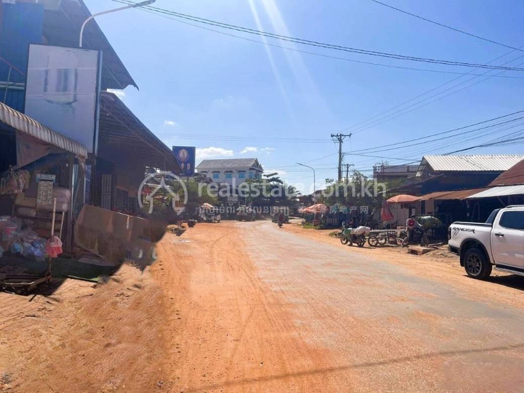 90 sqm Living Size House and lot For Sale in Phnum Kravanh