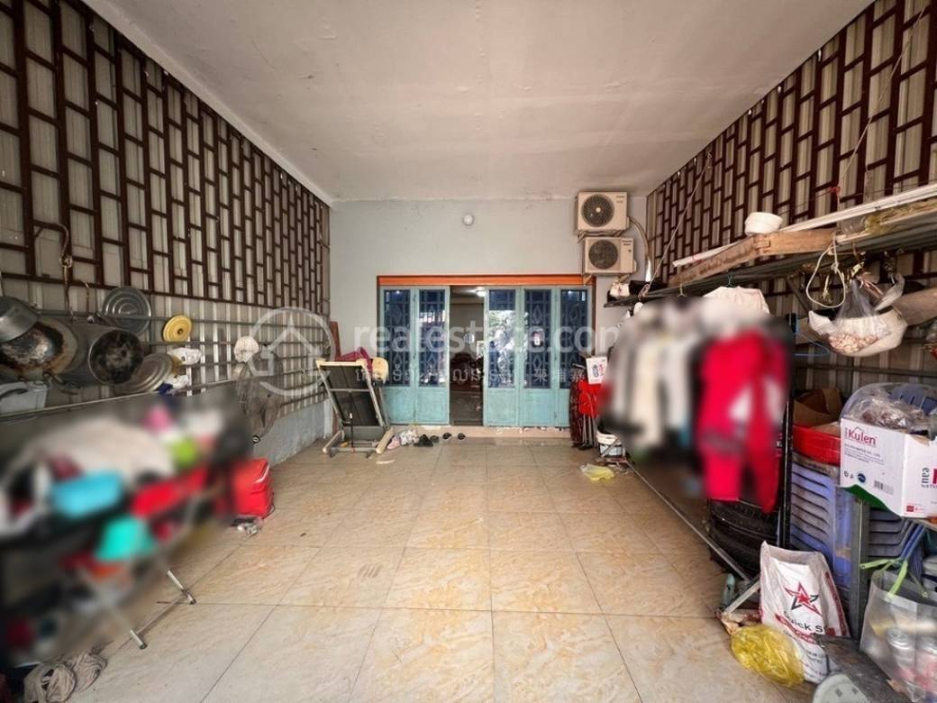 House and lot สำหรับขาย พื้นที่ใช้สอย 95 ตร.ม. ใน Por Sen Chey