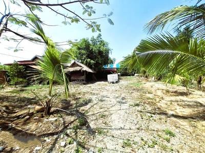 คลังสินค้า สำหรับขาย พื้นที่ใช้สอย 70 ตร.ม. ใน Rolea B'ier