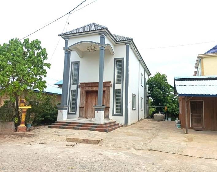 ផ្ទះ តម្លៃ $42,000
