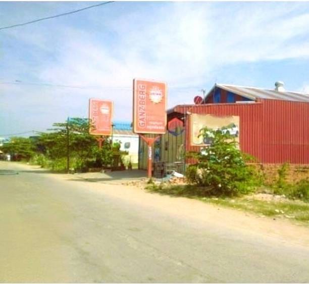 300 sqm Living Size Warehouse For Sale in Por Sen Chey