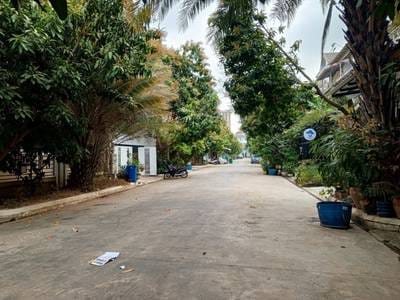 Vila Na prodej in Chrang Chamres 2, Russey Keo, Phnom Penh