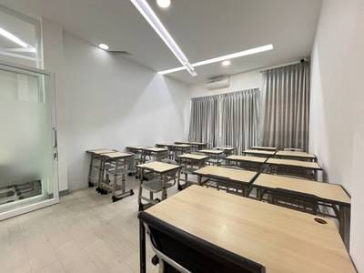 Building For Rent in Boeng Keng Kang $3,500