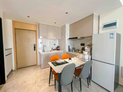 The Pinnacle Residence | 170,000 sqm Land Size Condo Na prodej