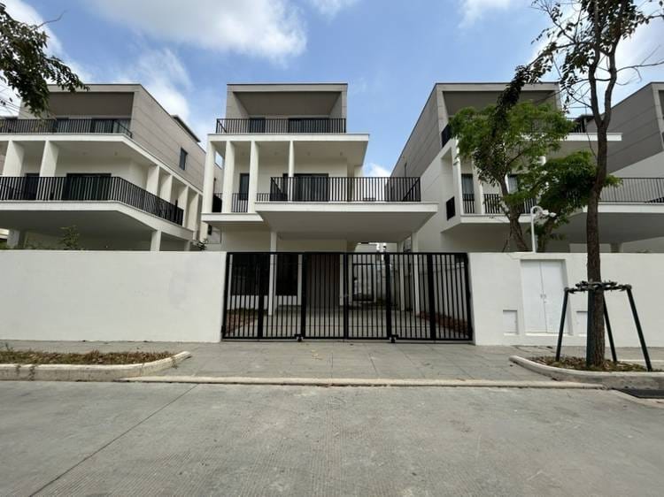 Villa Klem for Sale/Rent I Borey Chankiri